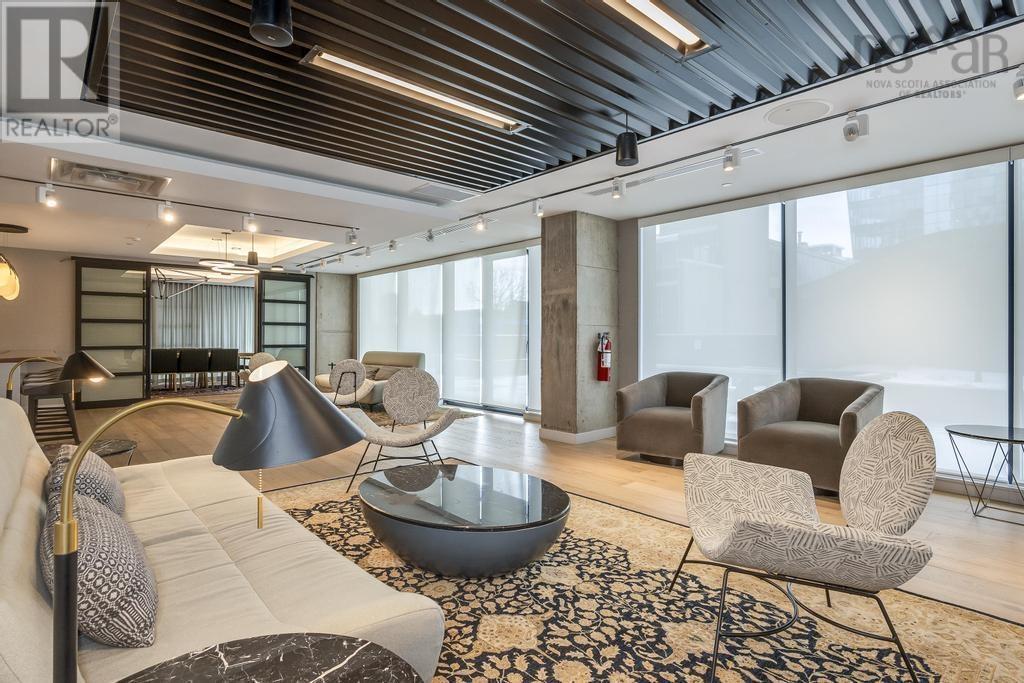 Property 40 of 50 of 1903 1650 Granville Street