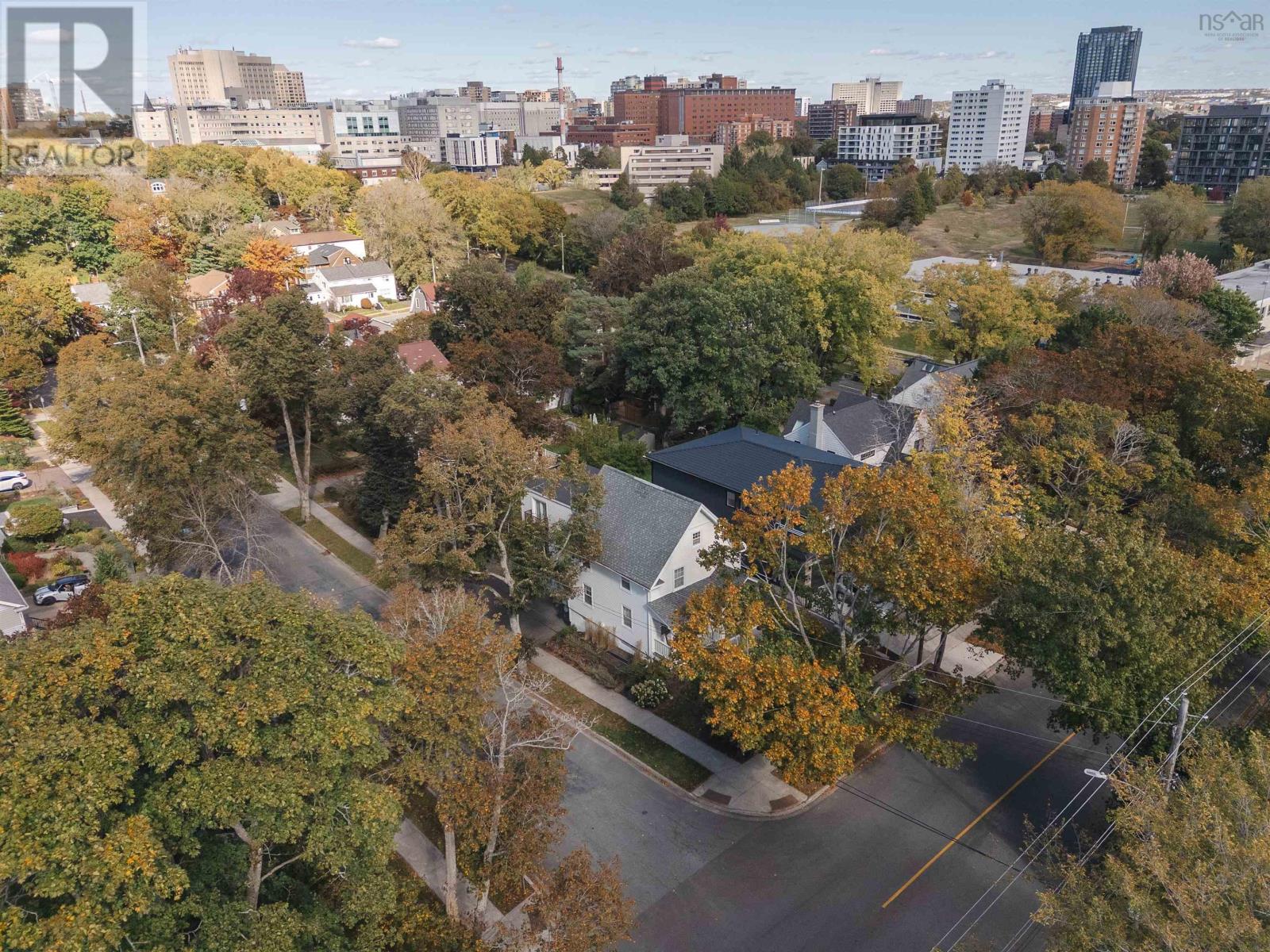 Property 43 of 50 of 6029 Inglis Street