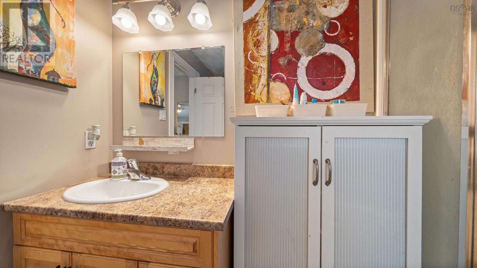 Property 22 of 44 of 236 Summer Field Way