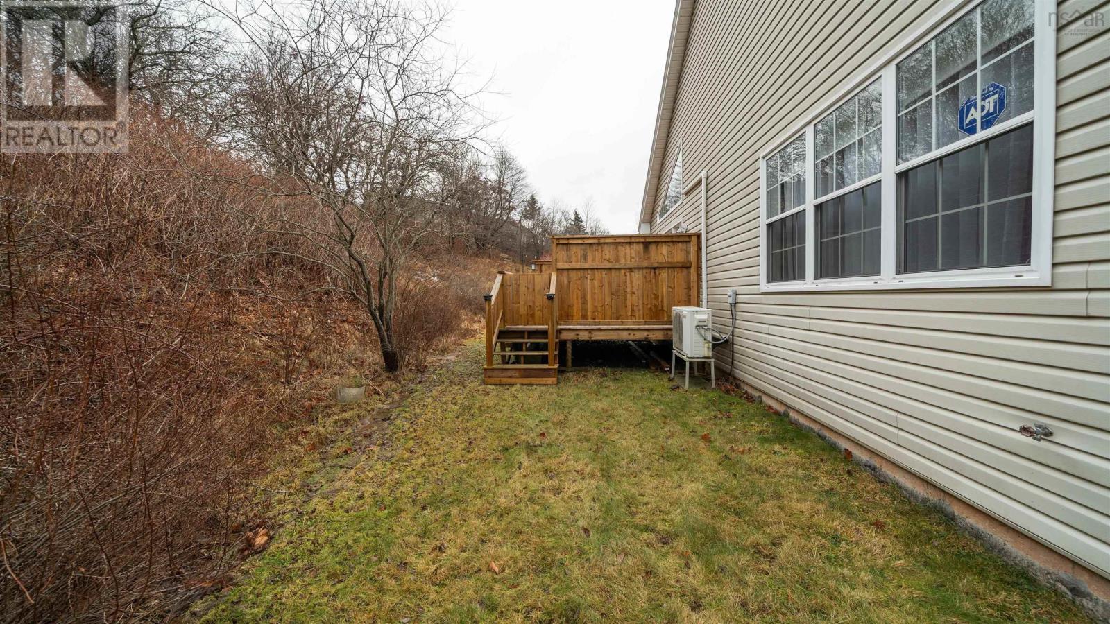 Property 35 of 44 of 236 Summer Field Way