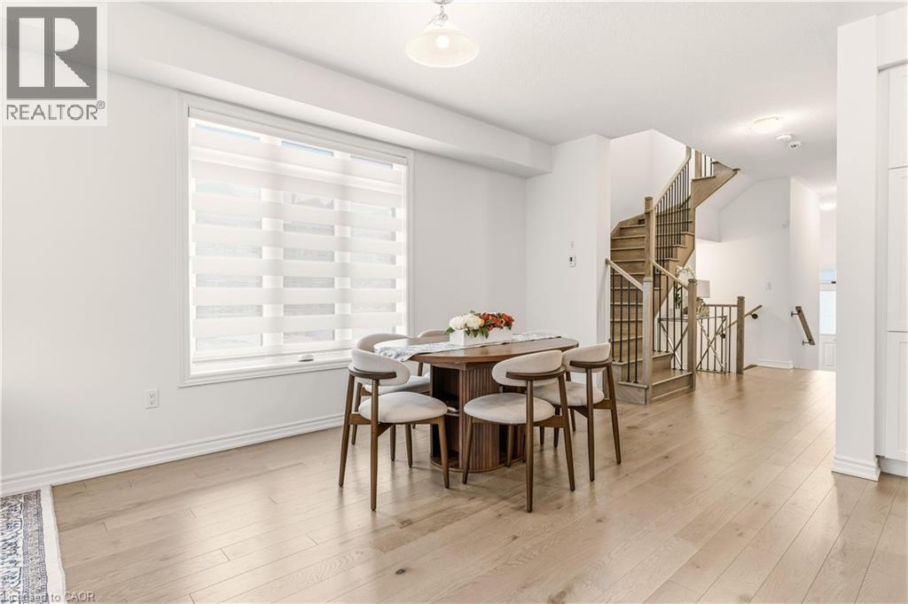 1471 WATERCRESS Way - Photo 5 of 41, Milton, Ontario