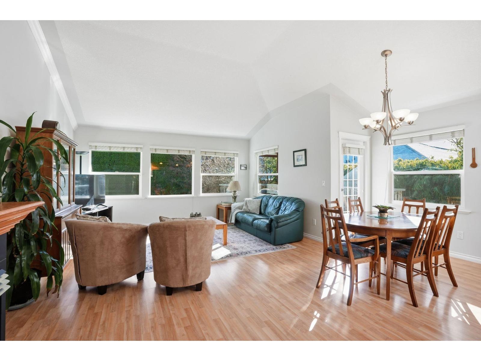 2524 268 STREET, Langley