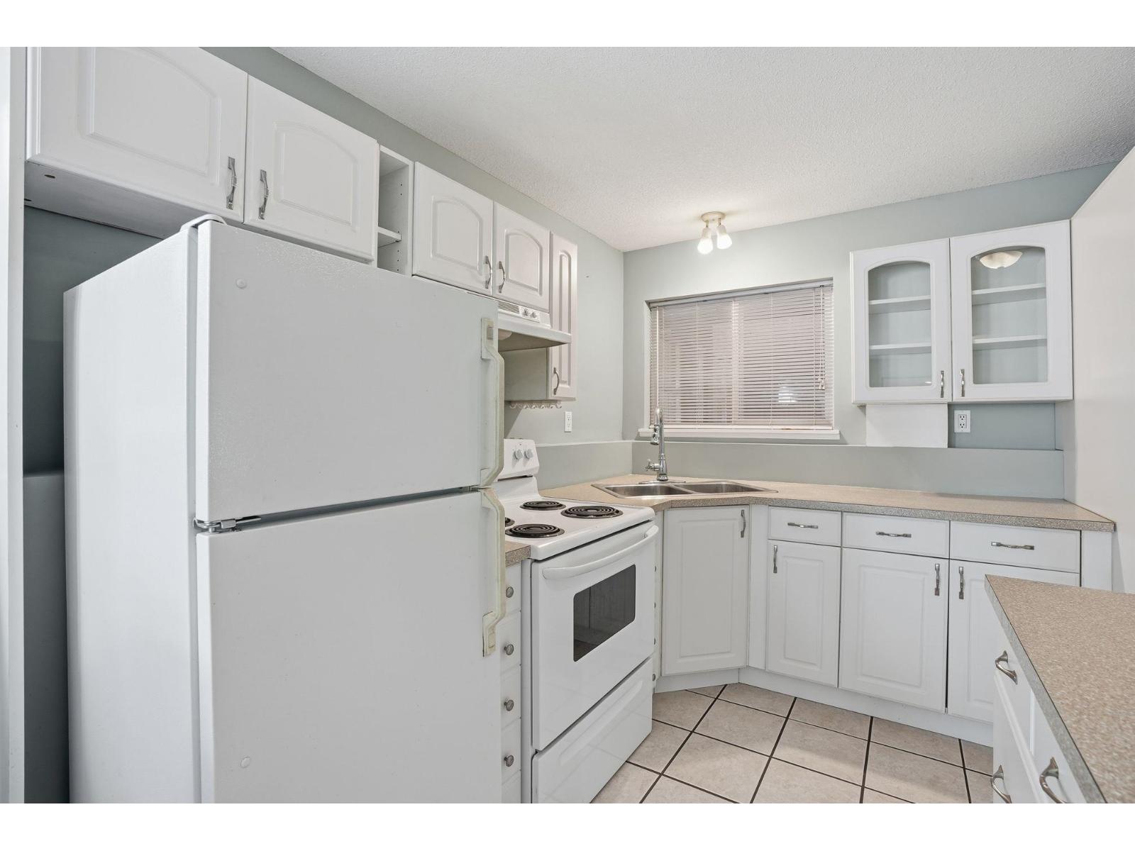 2524 268 STREET, Langley