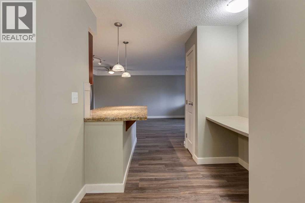 Single Family House for Sale in   Country Village Circle NE Country Hills Village Calgary 