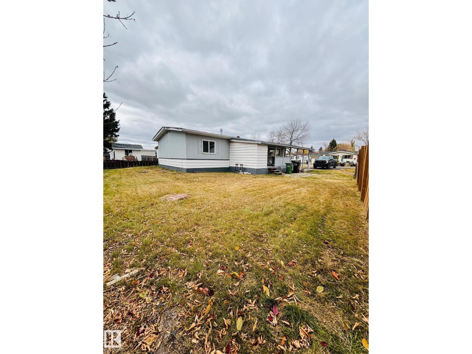 67 Ridgeway Dr NW, Edmonton