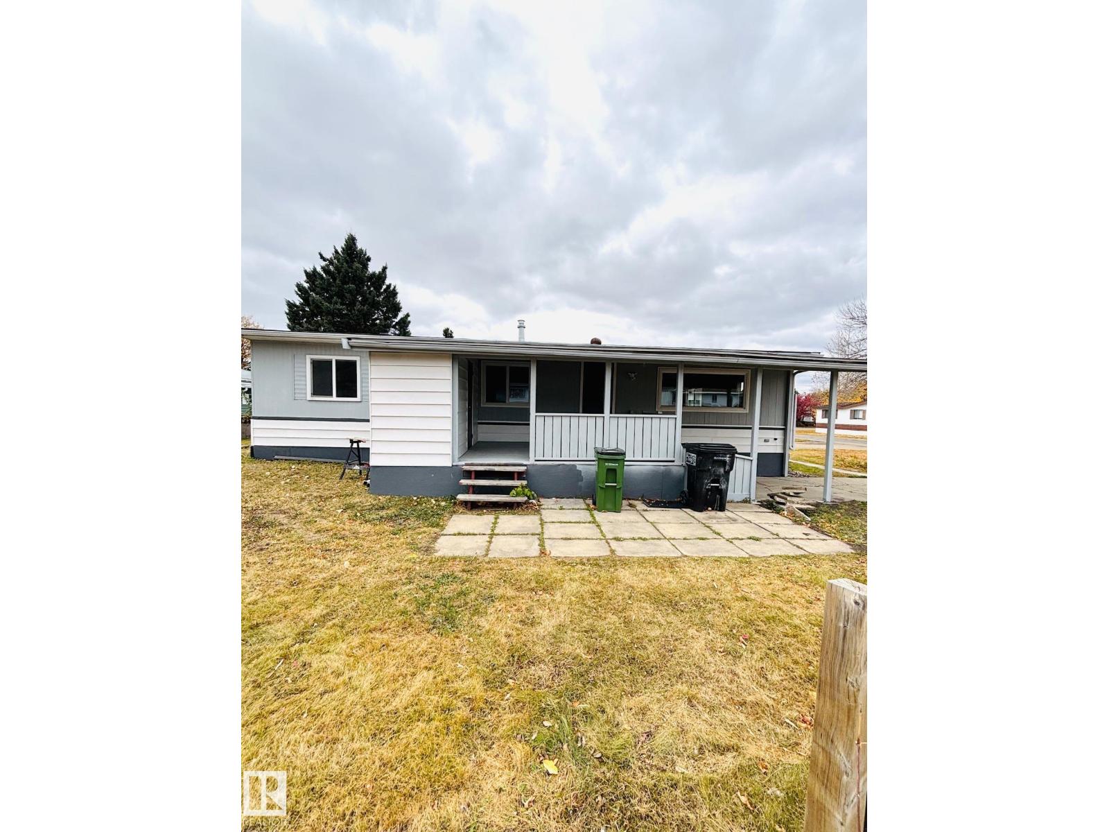 67 Ridgeway Dr NW, Edmonton