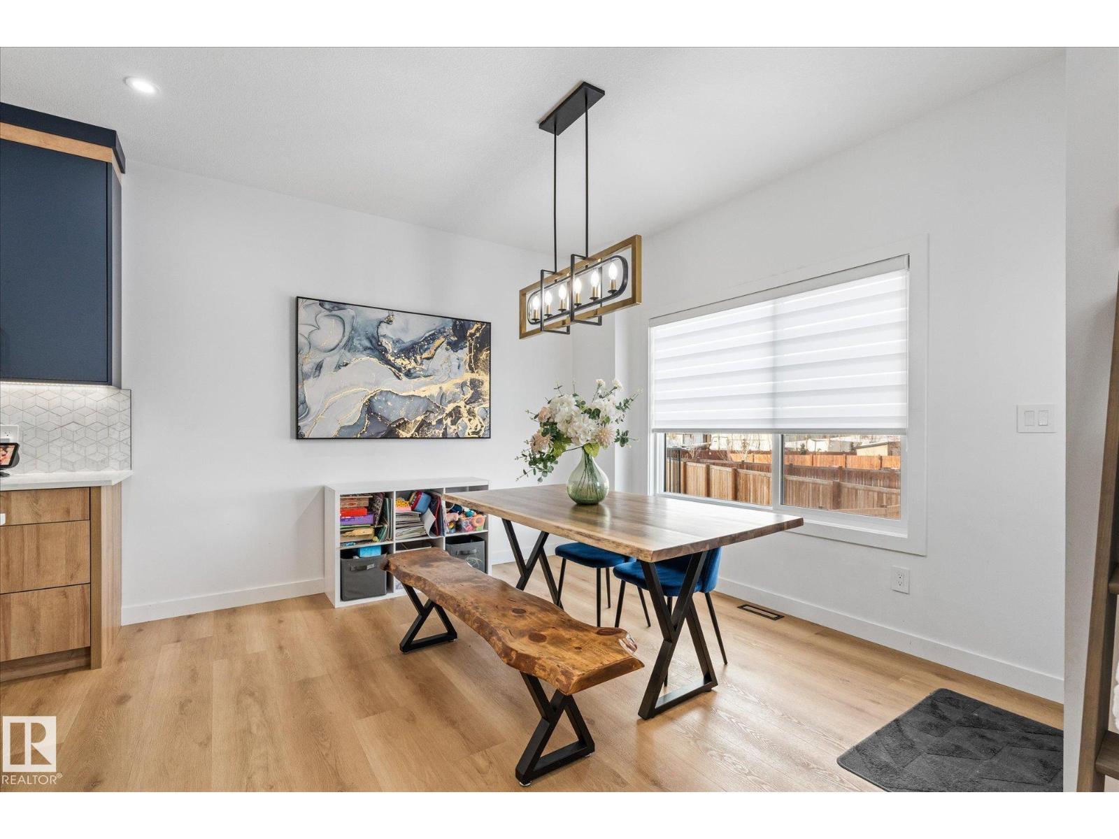 50 GRASSVIEW CR - 19