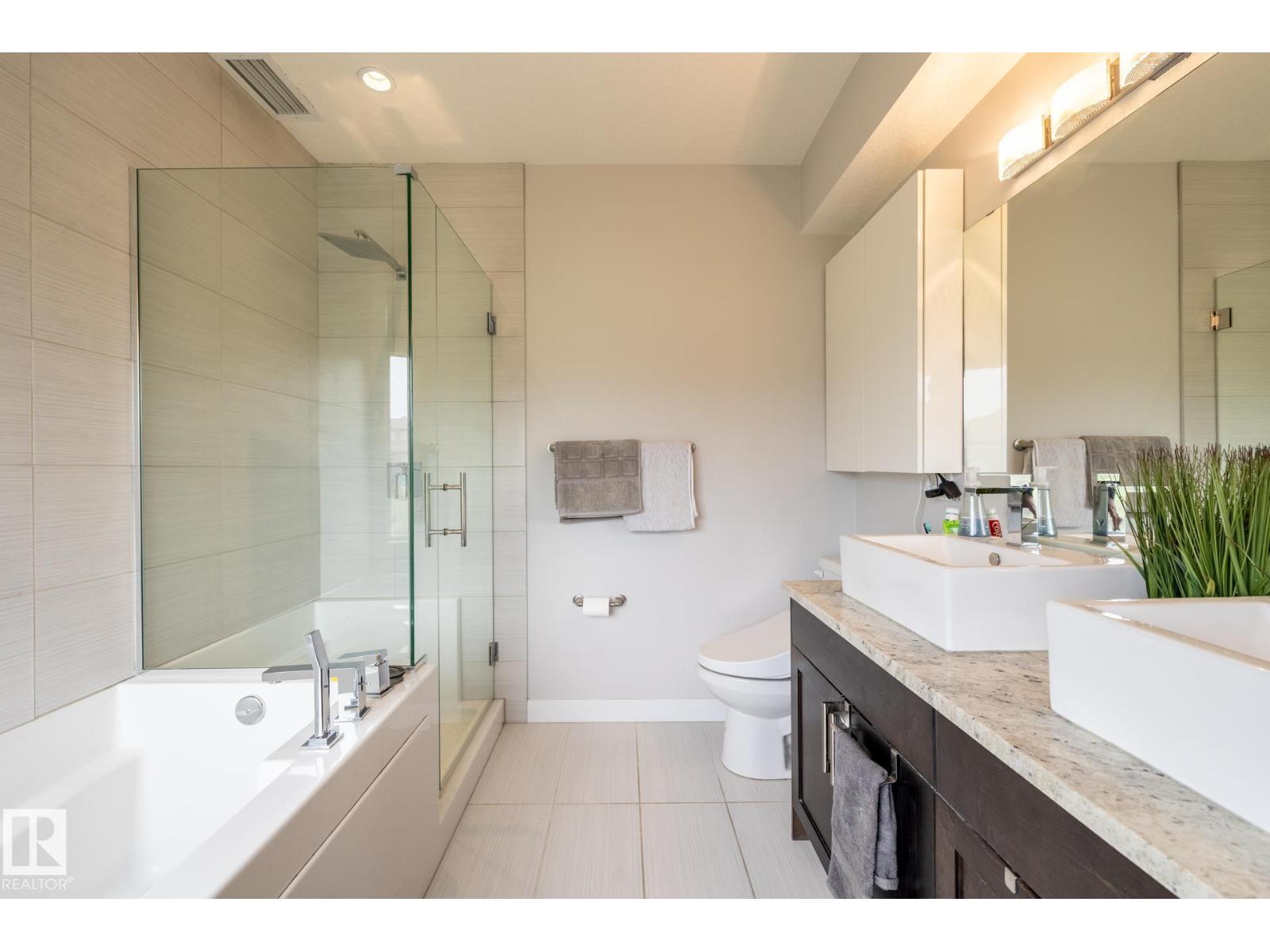 #122 5151 Windermere BV SW, Edmonton