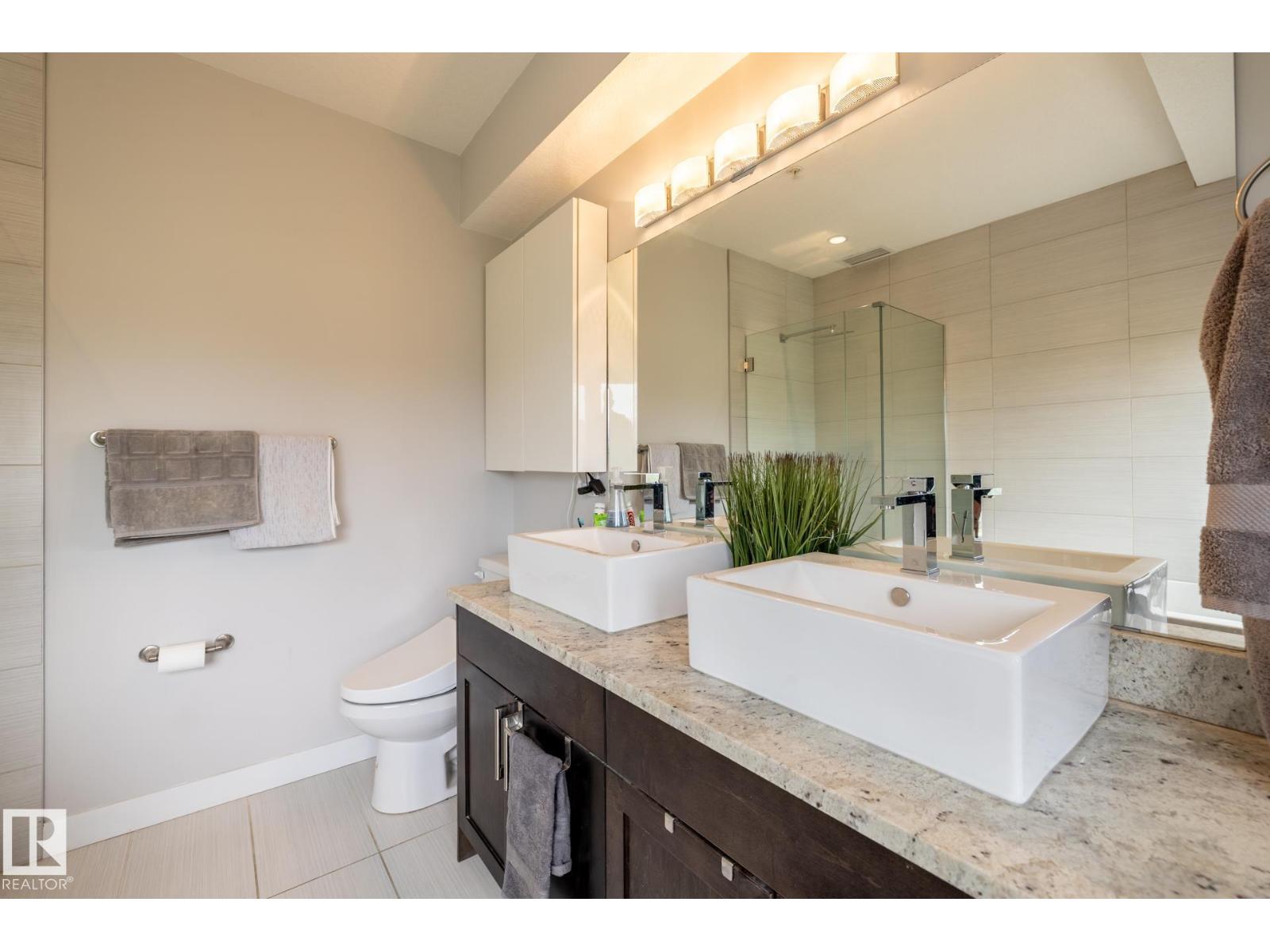 #122 5151 Windermere BV SW, Edmonton