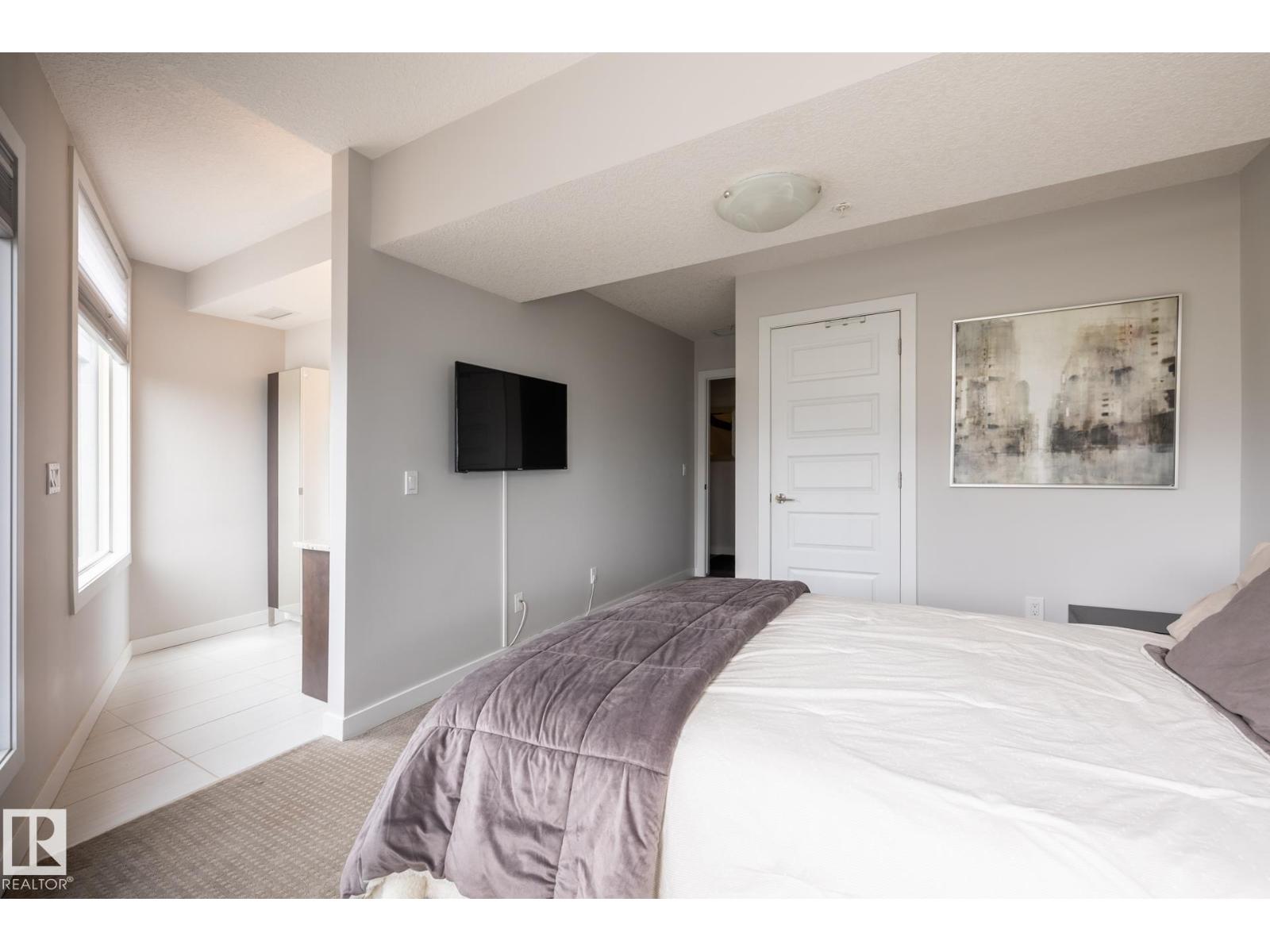 #122 5151 Windermere BV SW, Edmonton