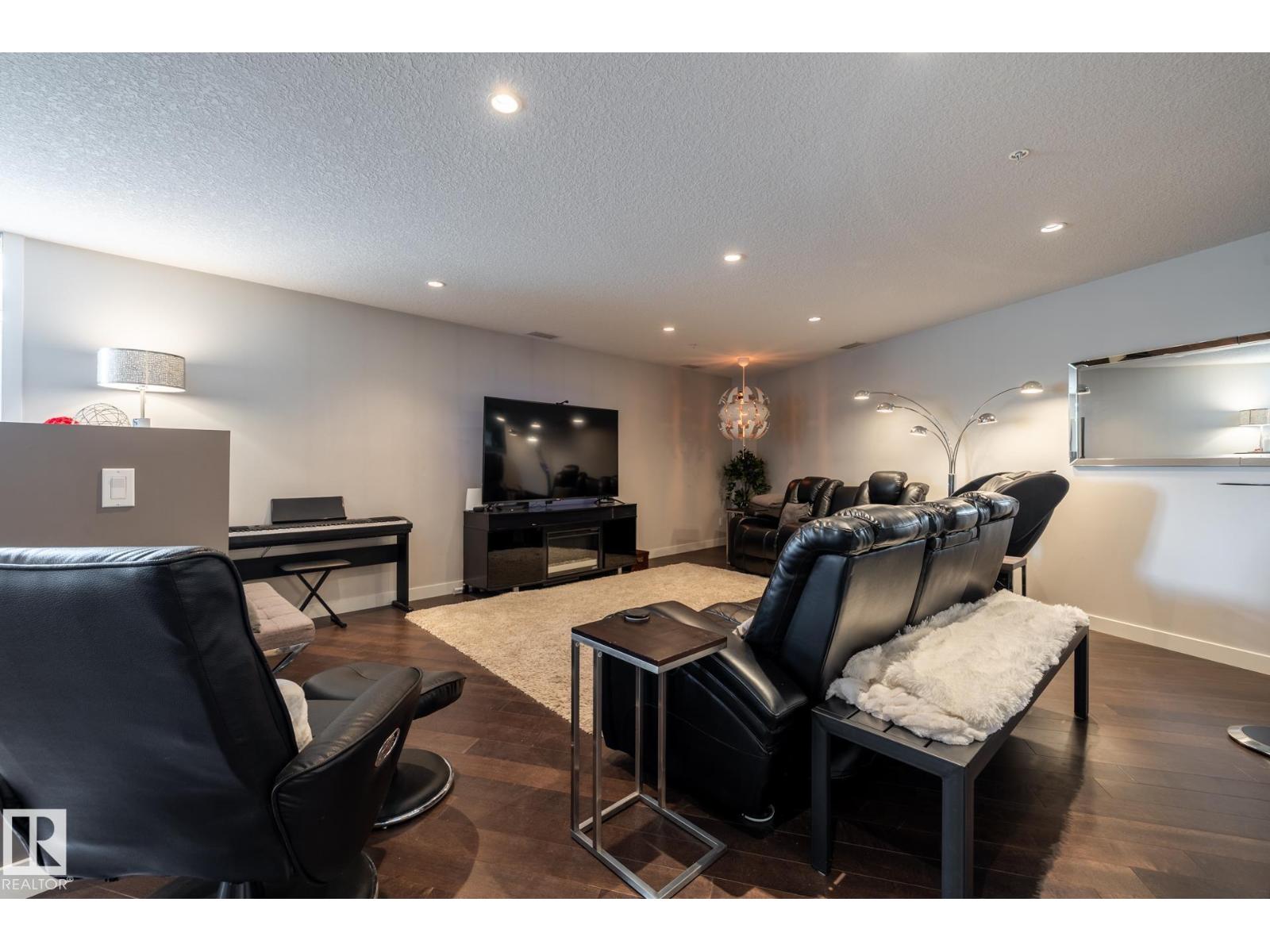 #122 5151 Windermere BV SW, Edmonton