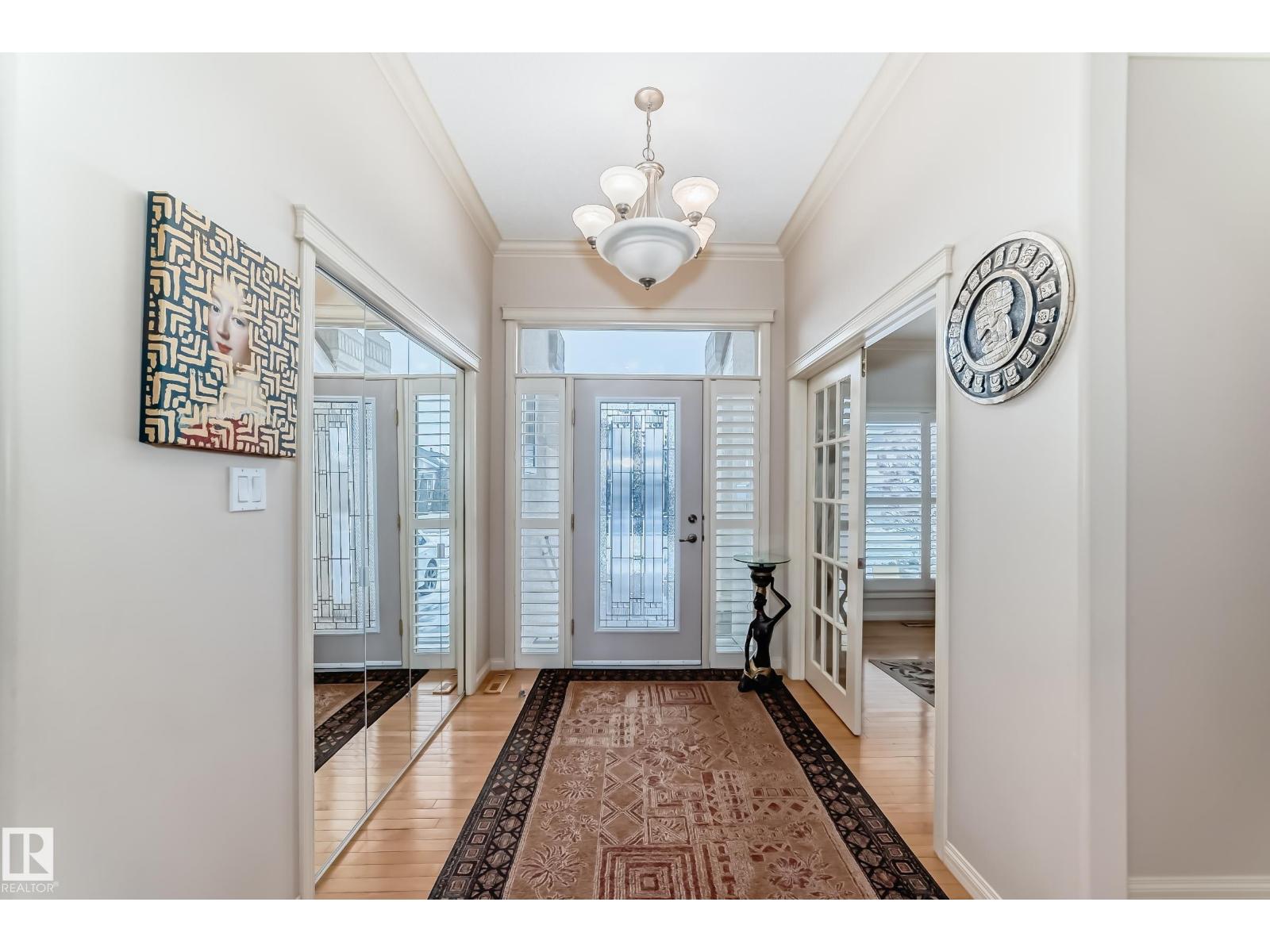 241 Darlington CR NW - Photo 5 of 47, Edmonton, Alberta