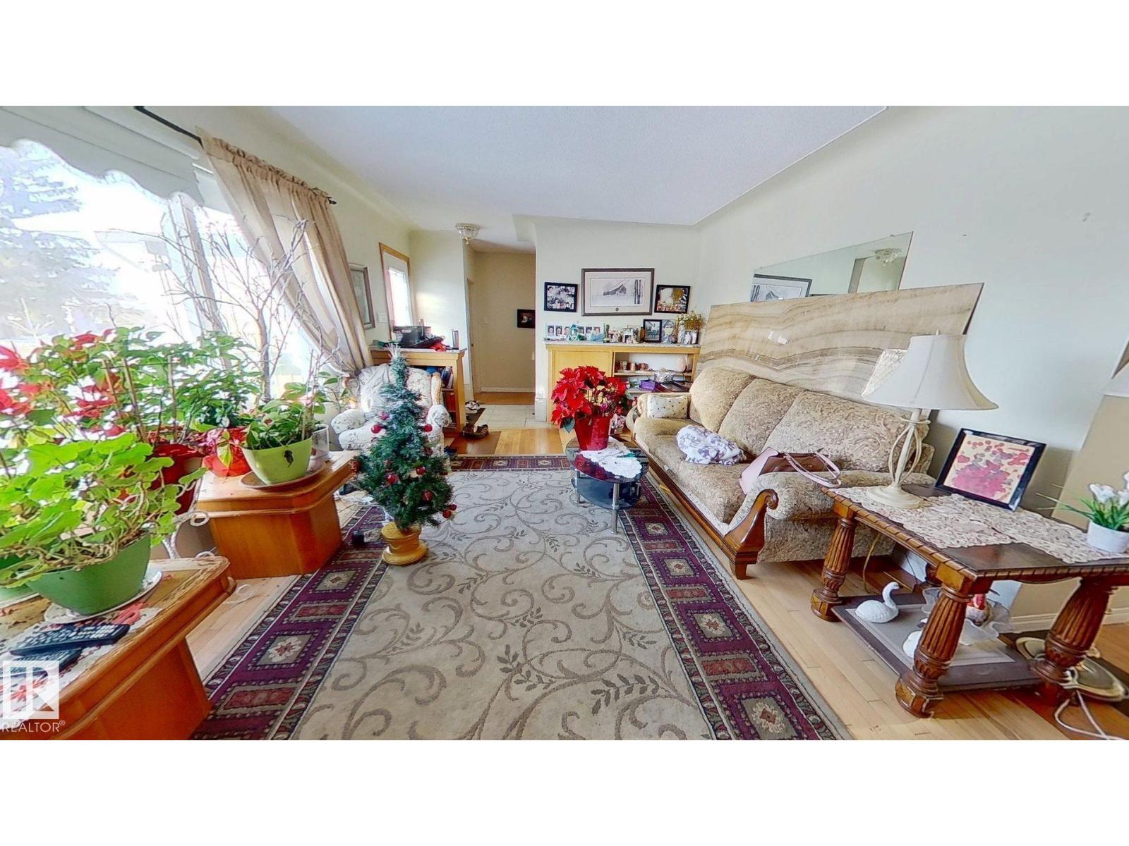 Single Family House Bungalow for Sale in   AV NW Edmonton 