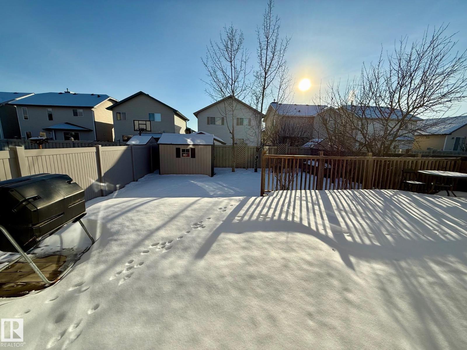
          3811 MCLEAN Close SW
            <br/>
            <span>Edmonton</span>
            , 
            <span>AB</span>
             <span>T6W1R4</span>
         - Photo 22
