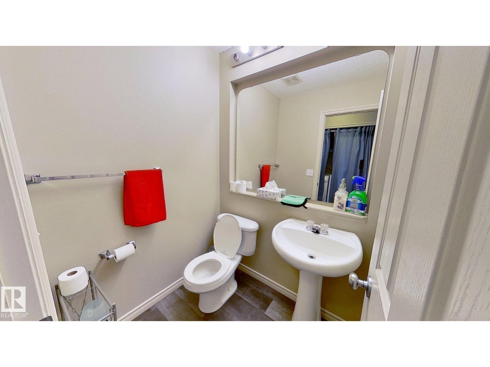 
          3811 MCLEAN Close SW
            <br/>
            <span>Edmonton</span>
            , 
            <span>AB</span>
             <span>T6W1R4</span>
         - Photo 8