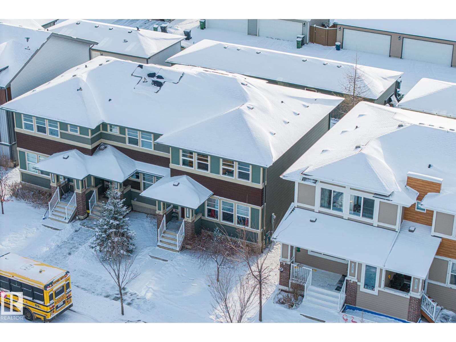 
          384 CHARLESWORTH Drive SW
            <br/>
            <span>Edmonton</span>
            , 
            <span>AB</span>
             <span>T6X2G5</span>
         - Photo 39