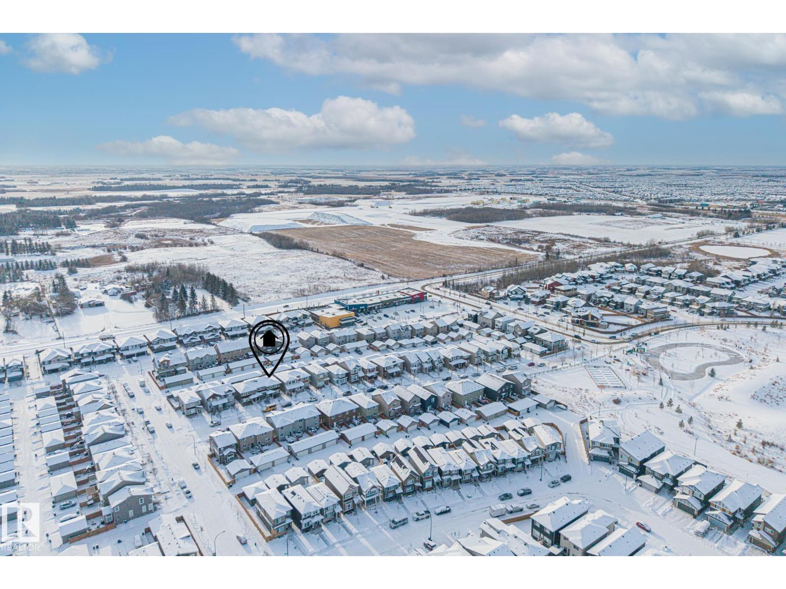 
          384 CHARLESWORTH Drive SW
            <br/>
            <span>Edmonton</span>
            , 
            <span>AB</span>
             <span>T6X2G5</span>
         - Photo 10