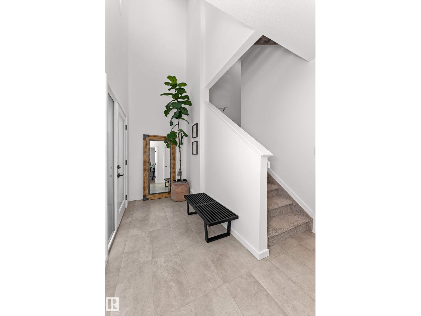 #56 5 RONDEAU DR, St. Albert