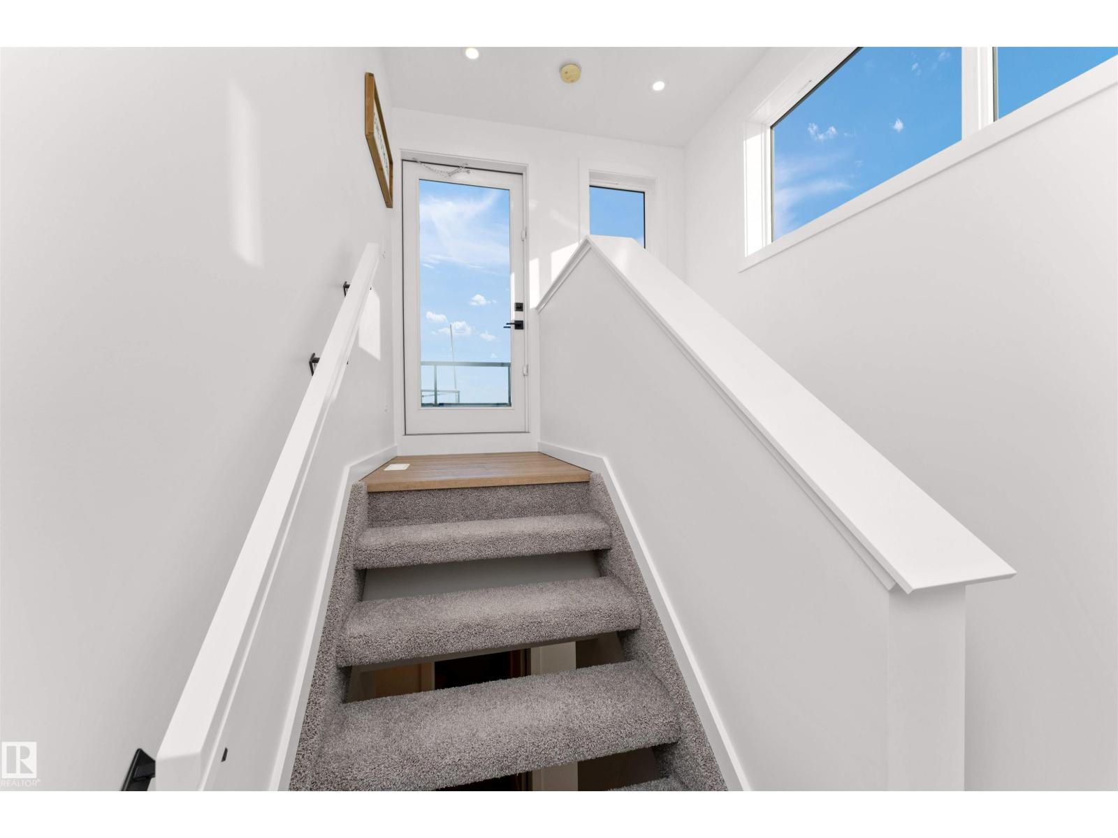 #56 5 RONDEAU DR, St. Albert