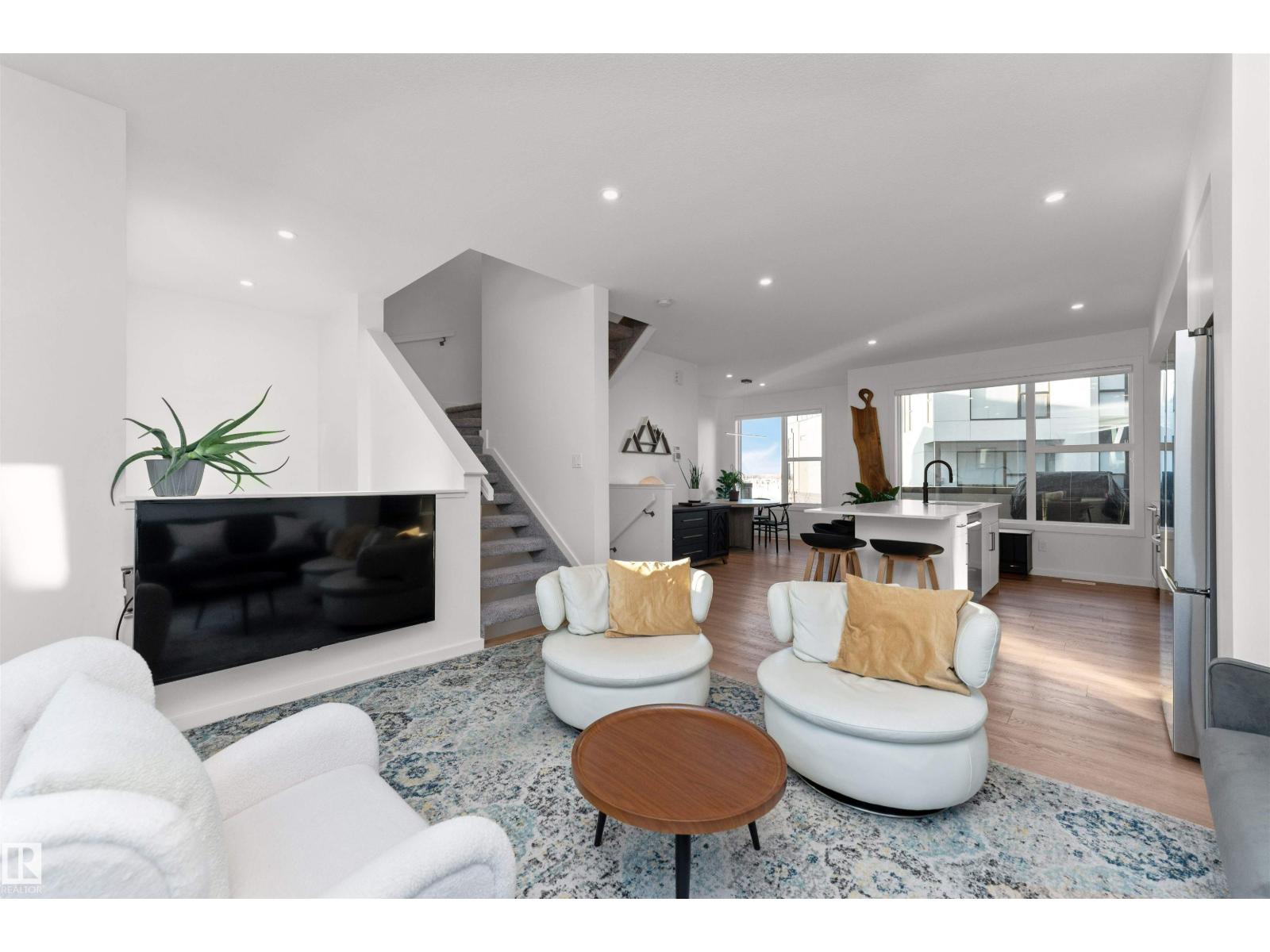 #56 5 RONDEAU DR, St. Albert