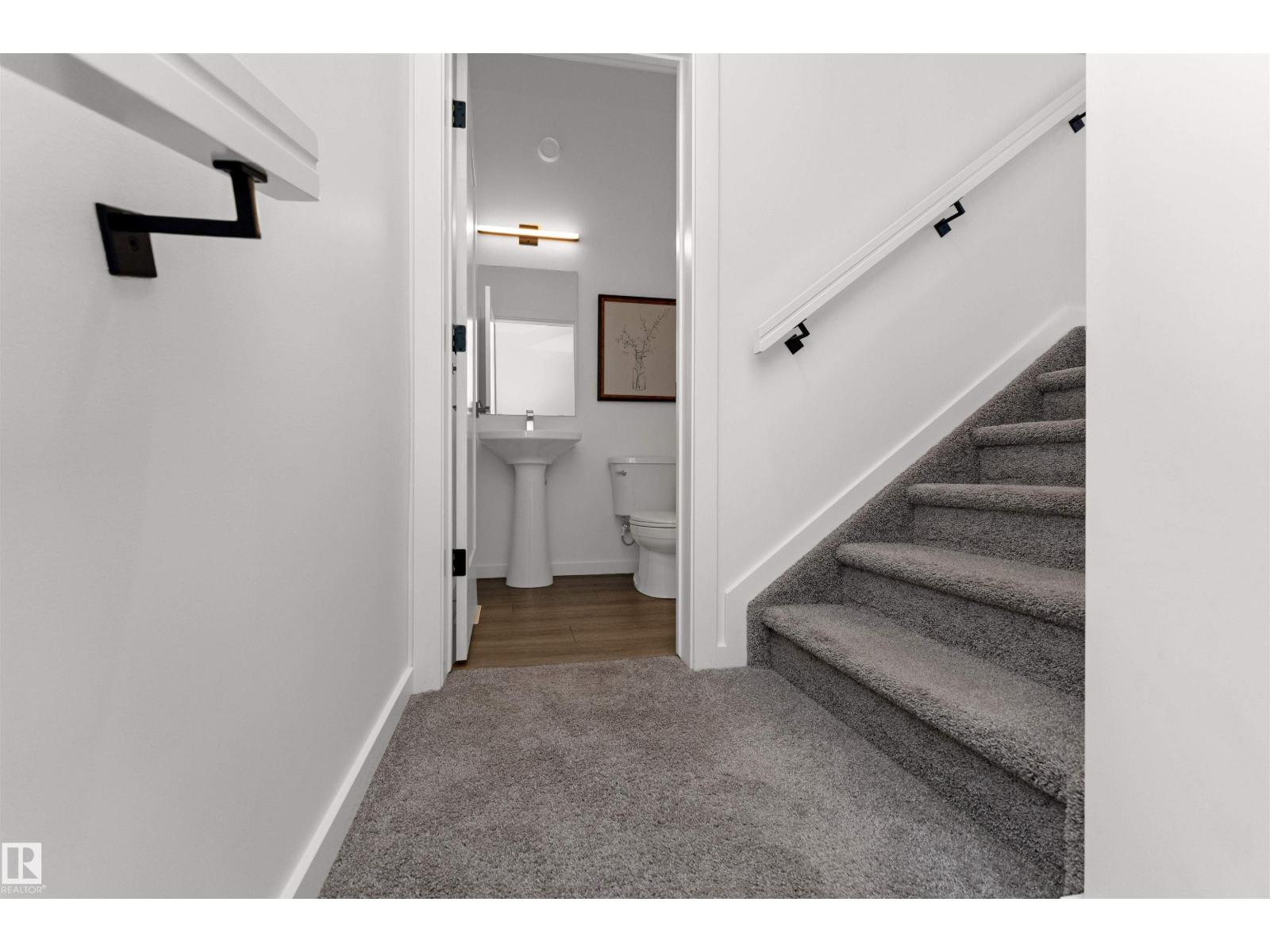 #56 5 RONDEAU DR, St. Albert