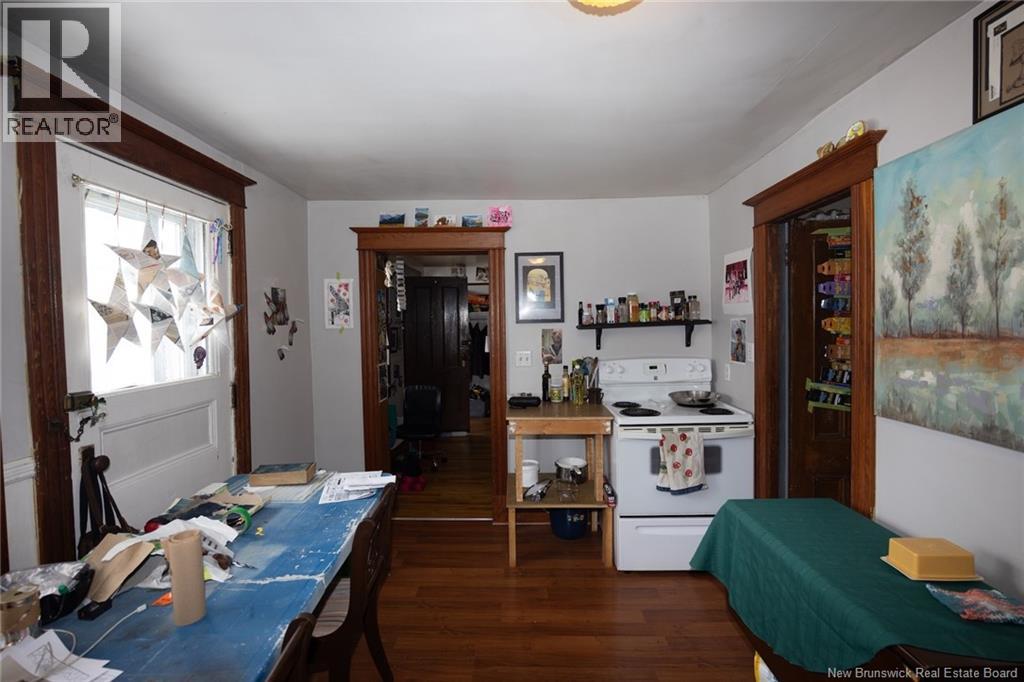 717-721 CHURCHILL ROW - 25