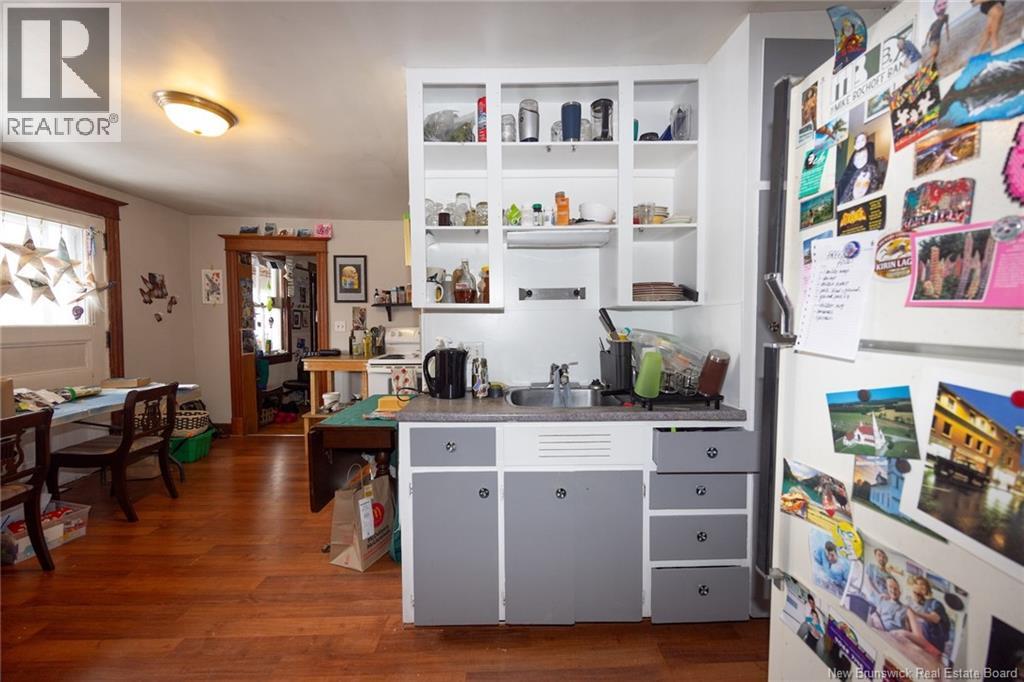 717-721 CHURCHILL ROW - 31