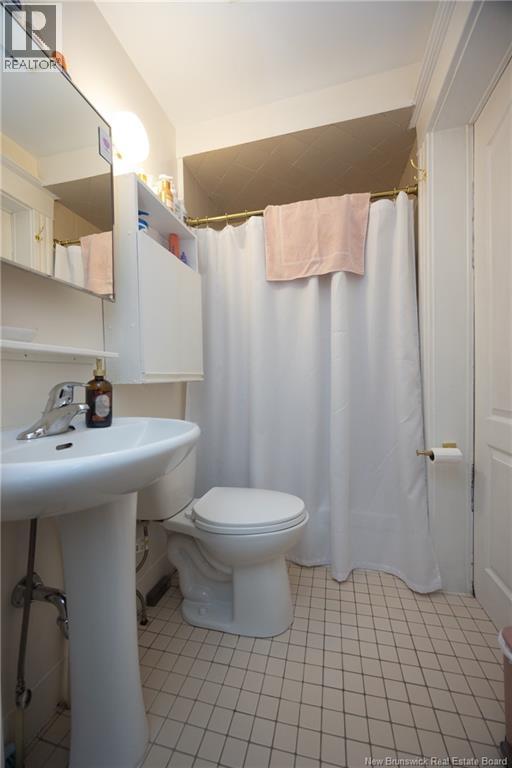 717-721 CHURCHILL ROW - 43