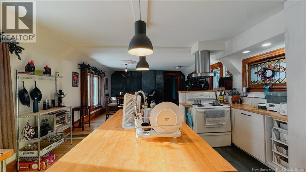 717-721 CHURCHILL ROW - 8