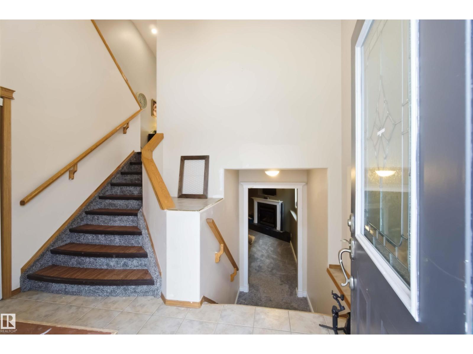 1304 OAKLAND CR - Photo 5 of 57, Devon, Alberta