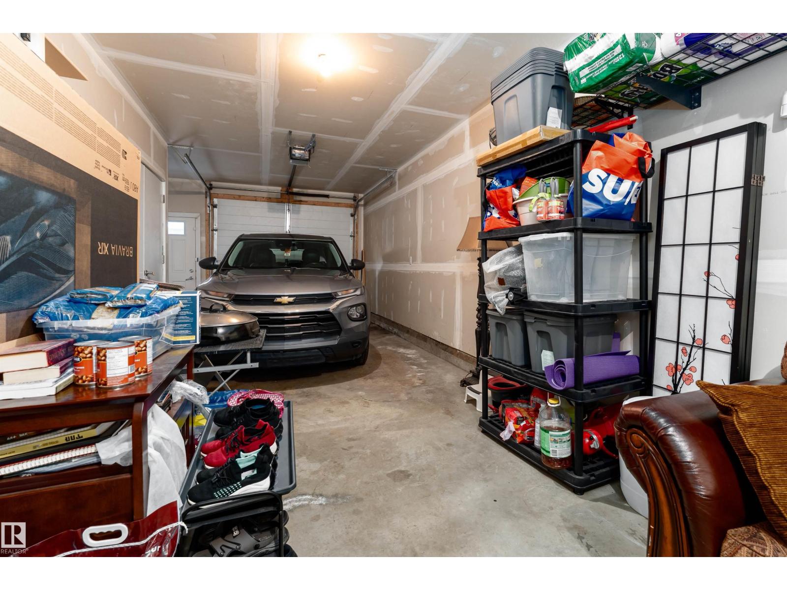 #37 13003 132 AV NW - 29
