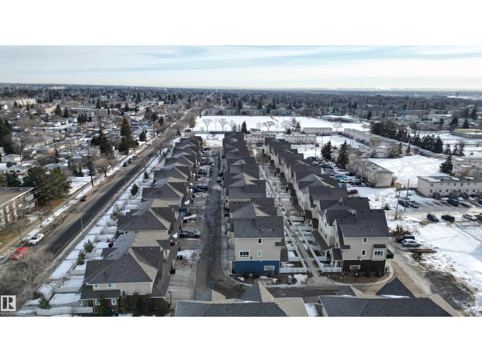 #37 13003 132 AV NW - 43