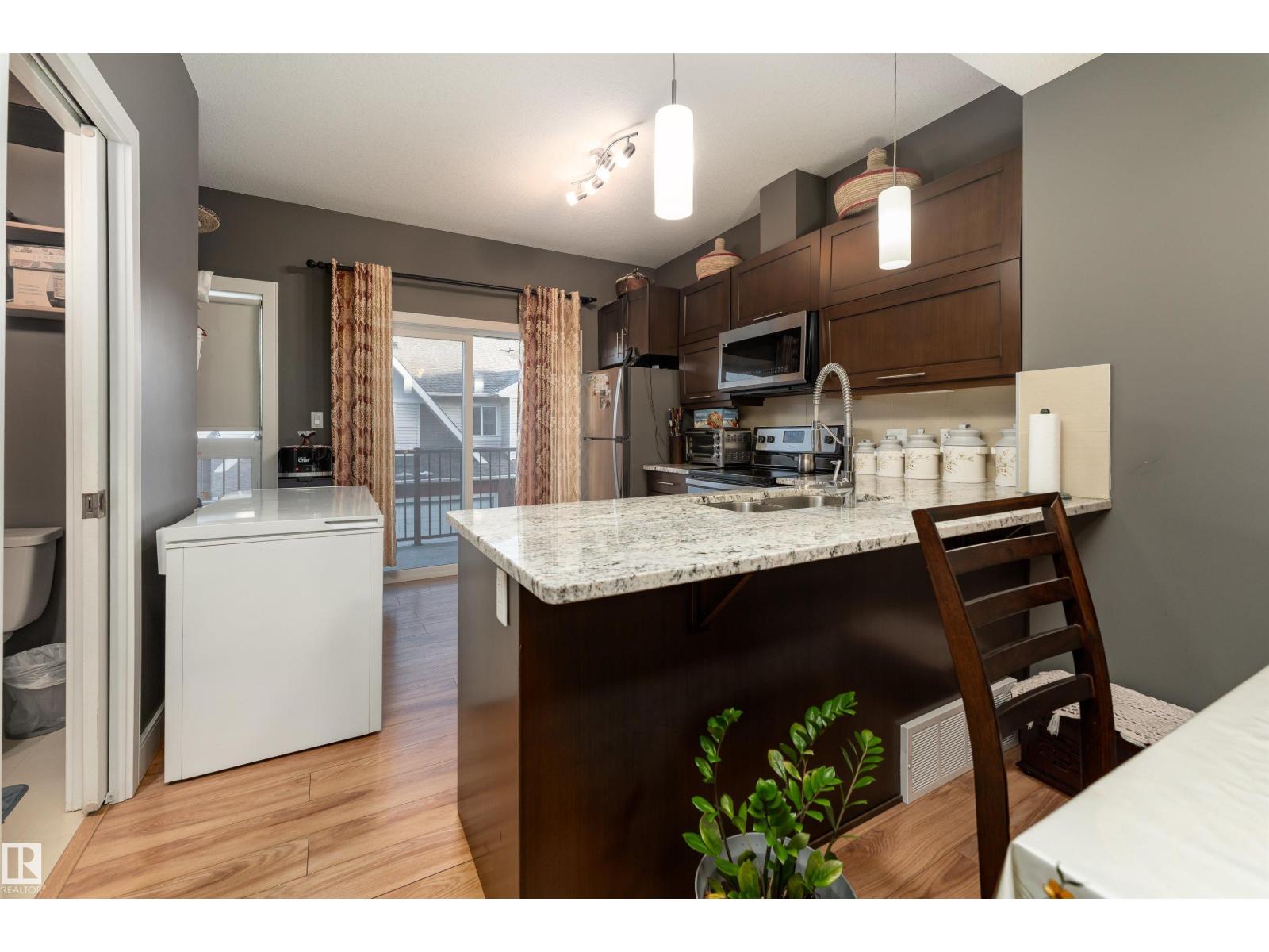 #37 13003 132 AV NW - 5