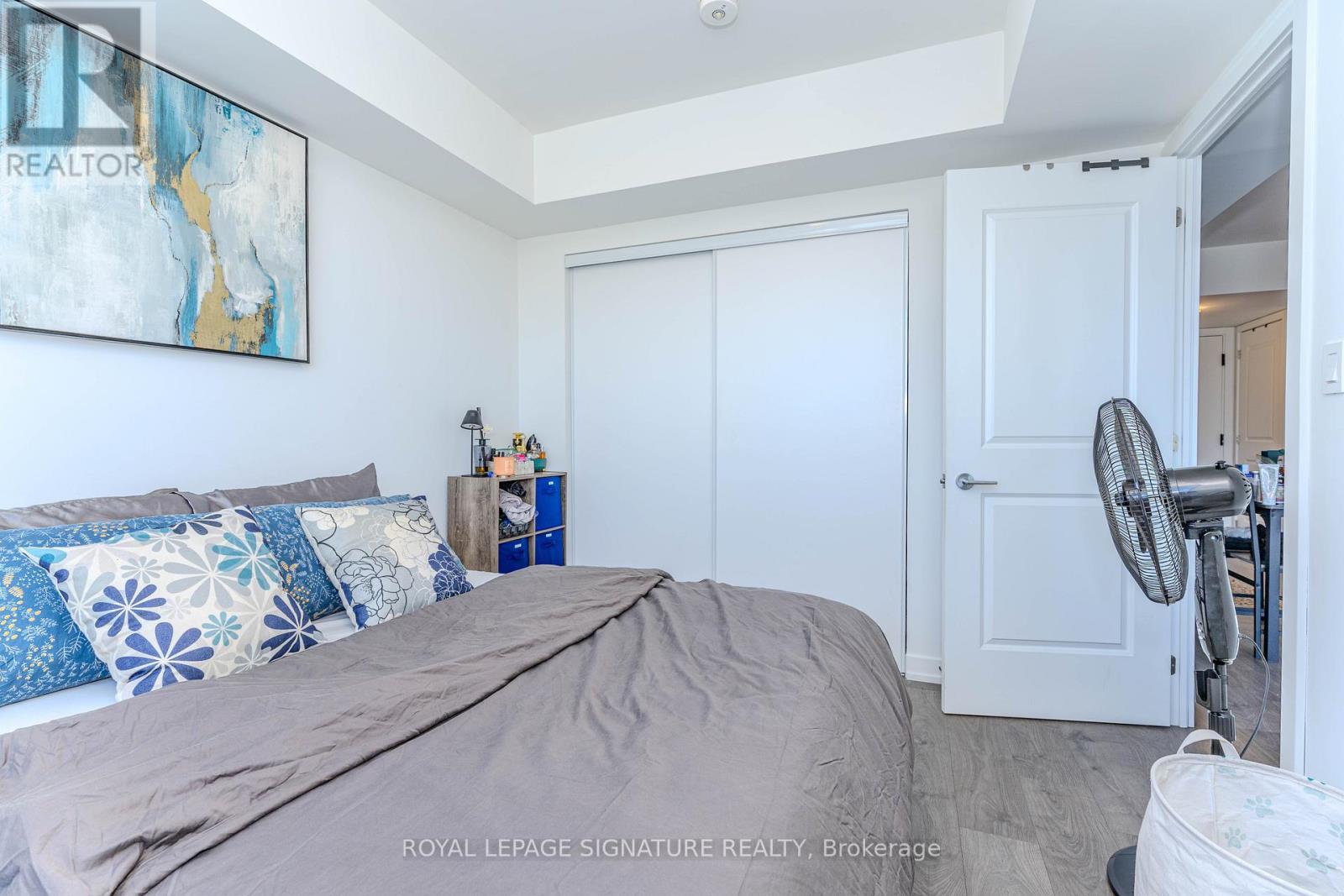 #813 556 MARLEE AVENUE - 15