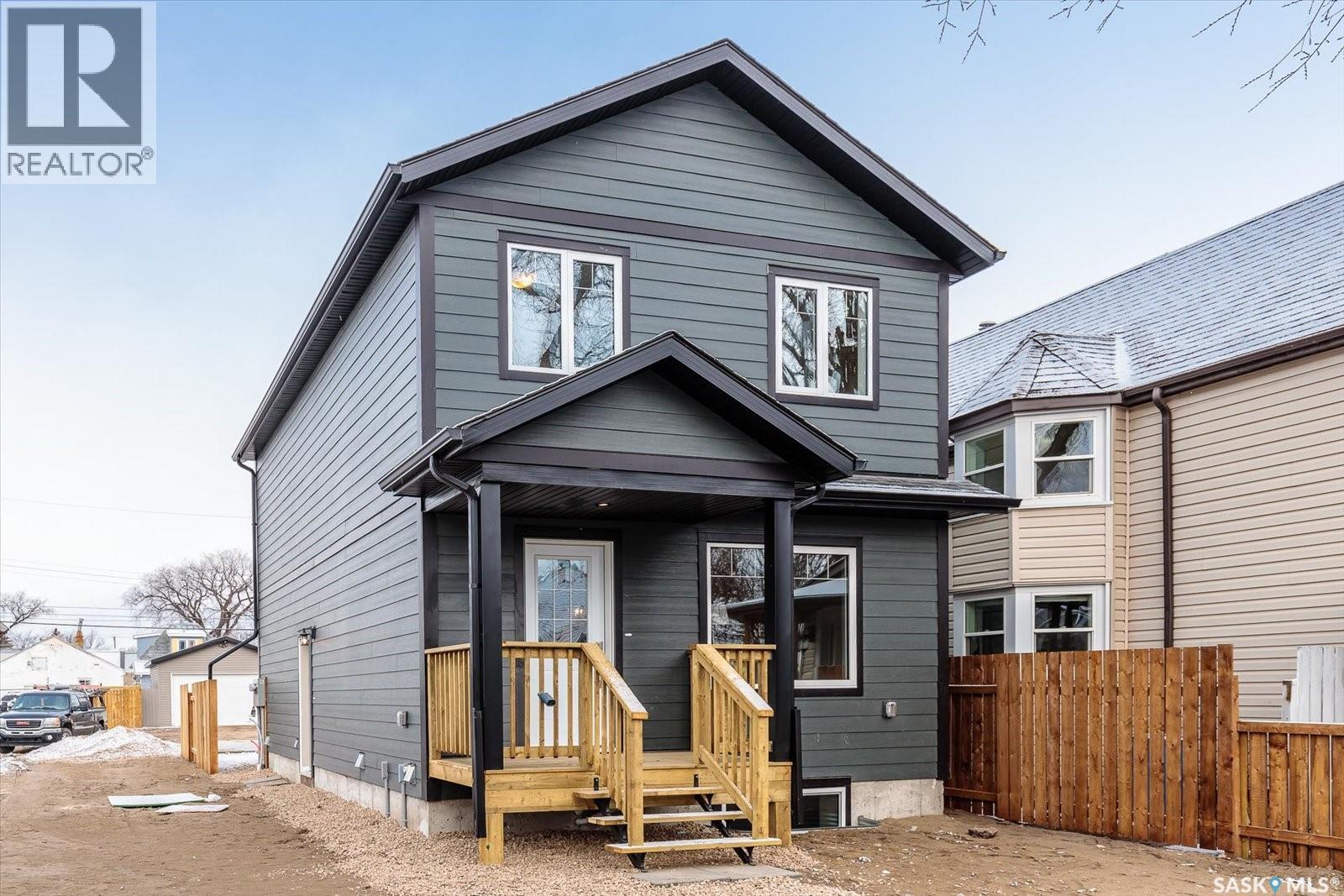 133 E AVENUE S - 1