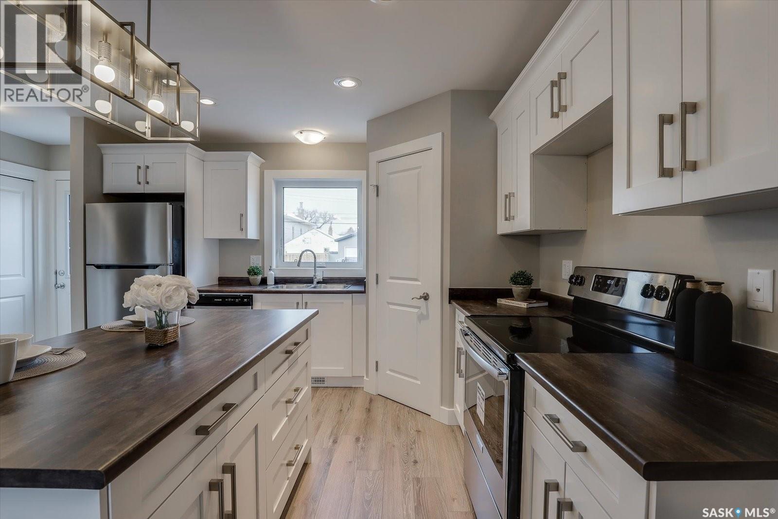 133 E AVENUE S - 15