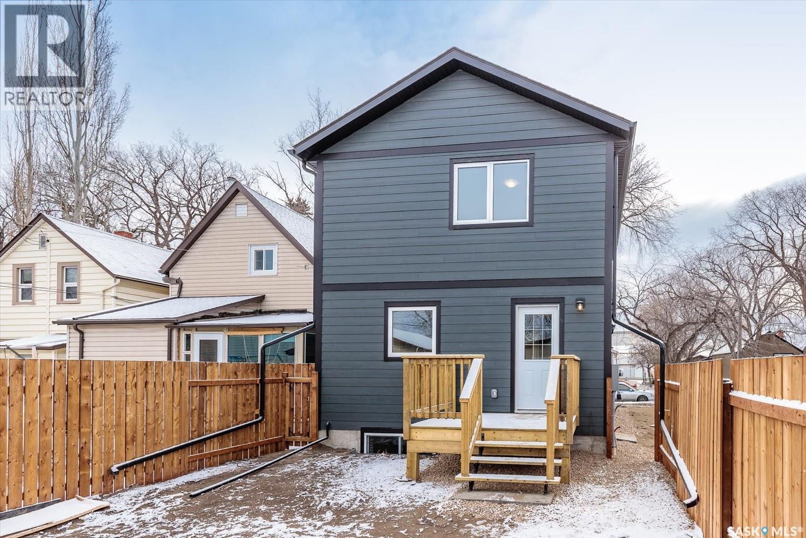 133 E AVENUE S - 47