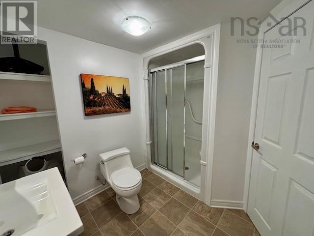 Property 29 of 31 of 756 Forsyth Street