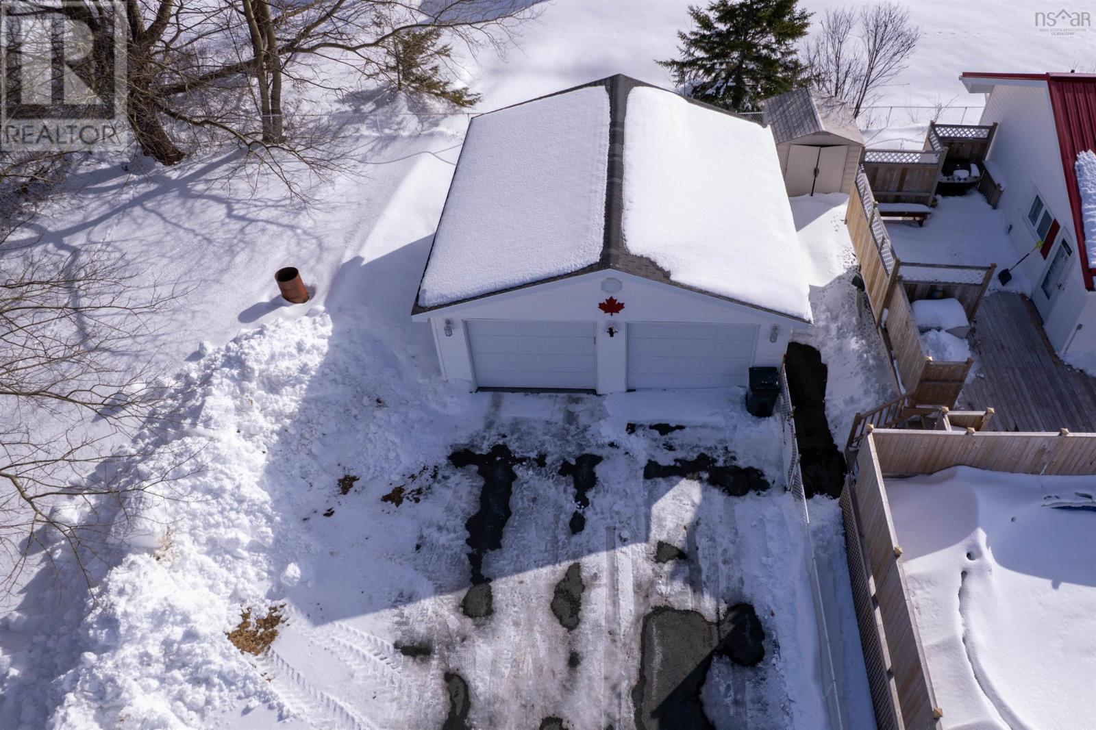 Property 28 of 32 of 31 Henry Street