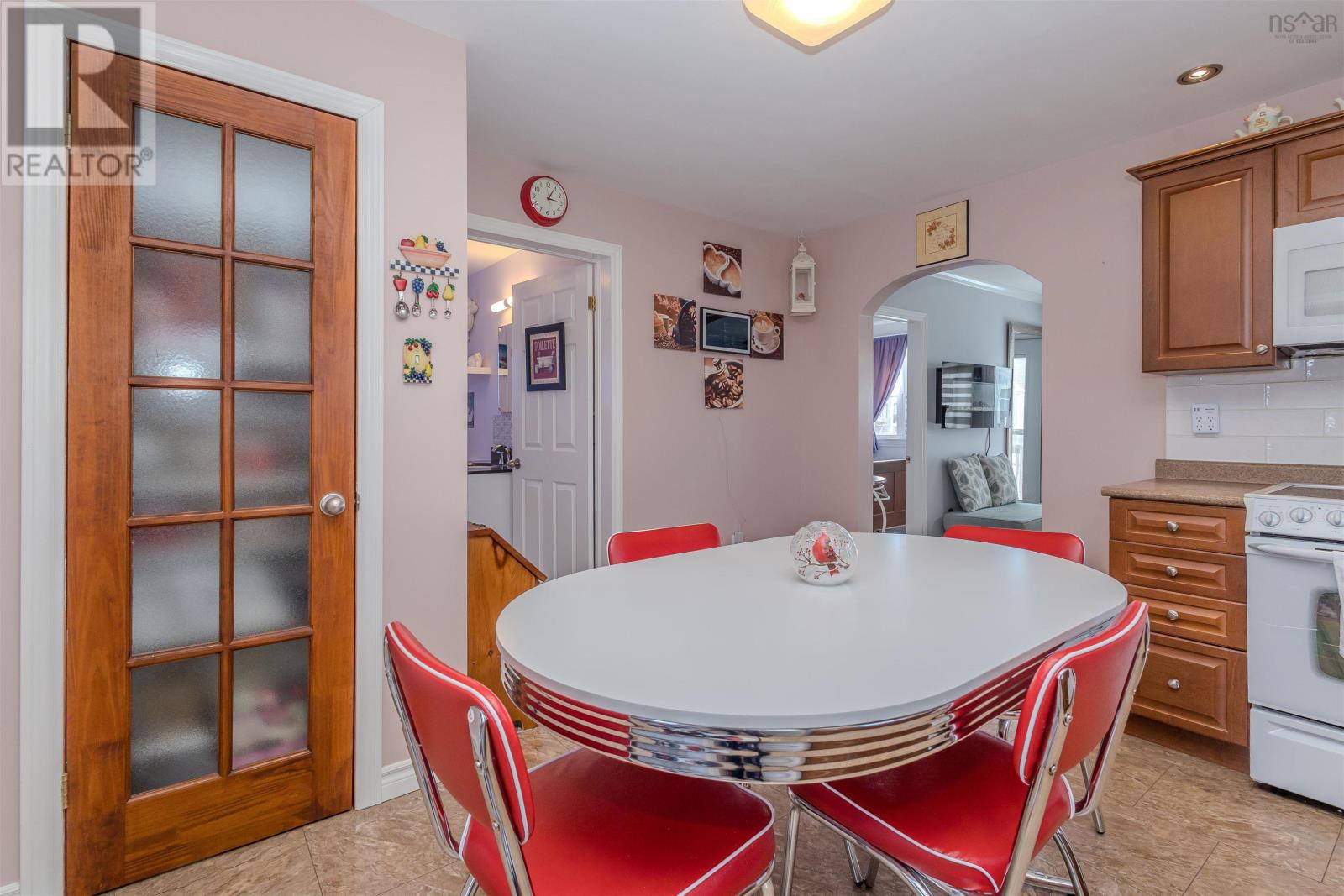 Property 9 of 32 of 31 Henry Street