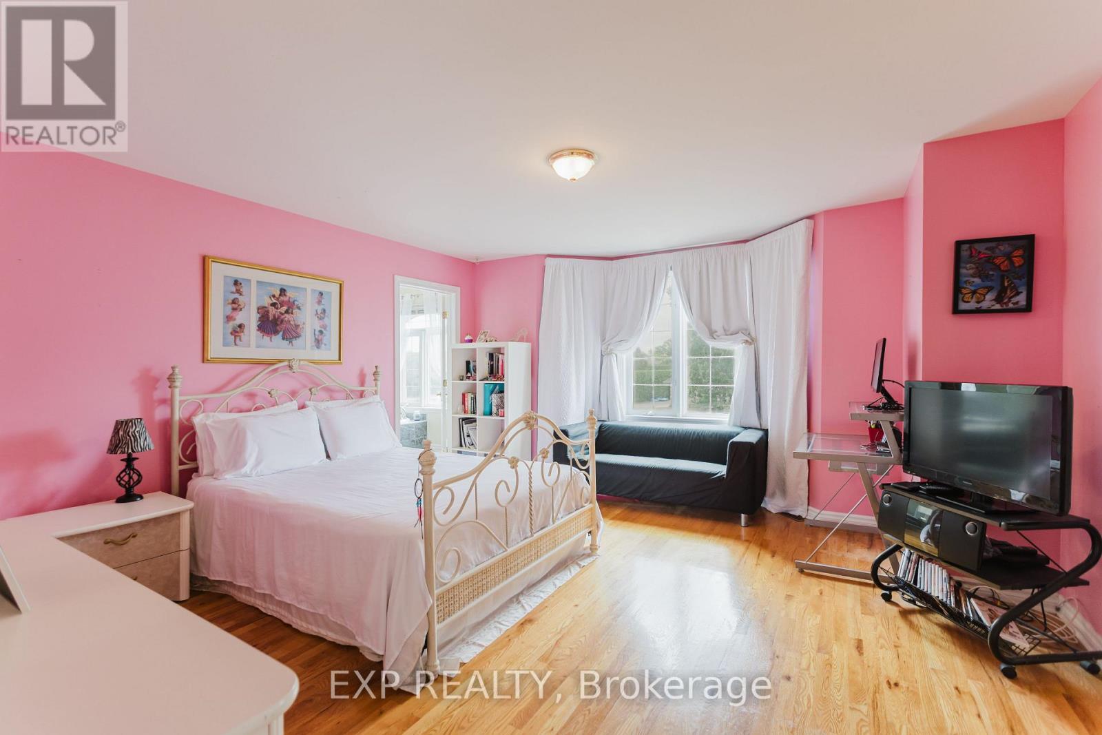5472 WICKLOW DRIVE — photo 26
