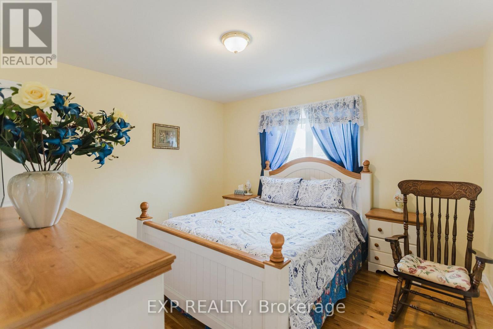 5472 WICKLOW DRIVE — photo 30