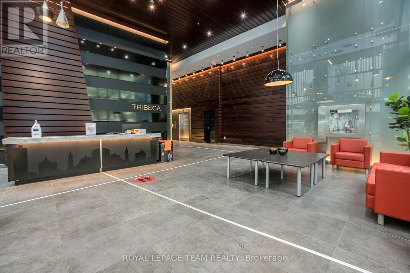 179 Metcalfe Unit 1009 photo 2