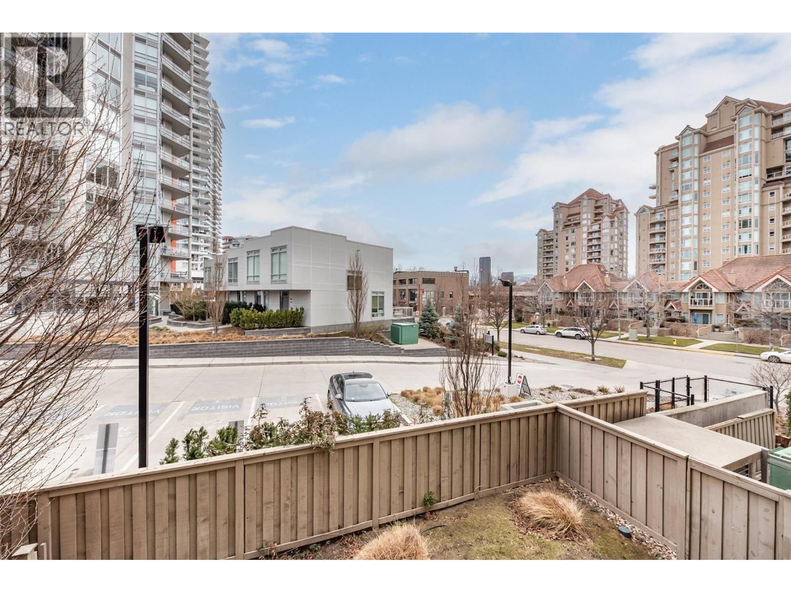 1099 Sunset Drive Unit# 226, Kelowna