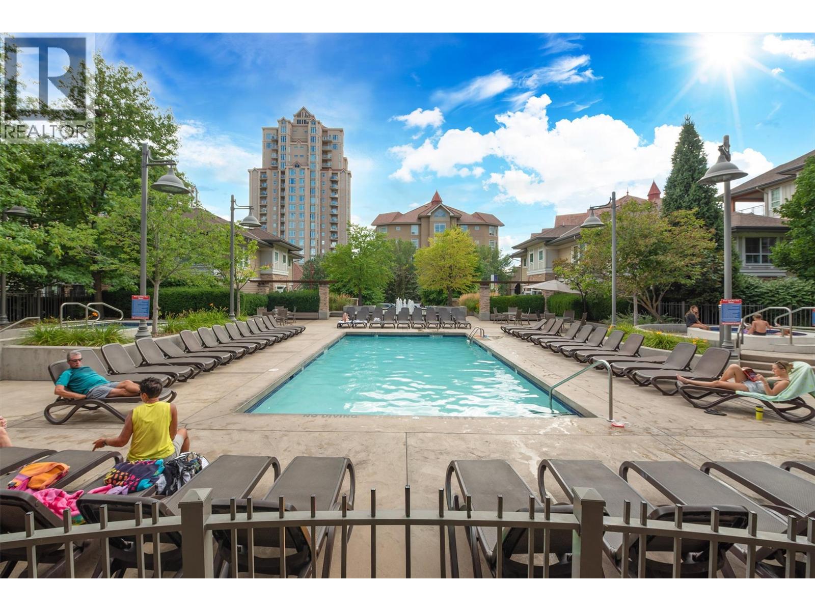 1099 Sunset Drive Unit# 226, Kelowna