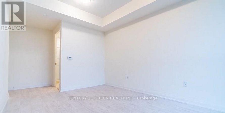 #506 509 DUNDAS STREET W - 23