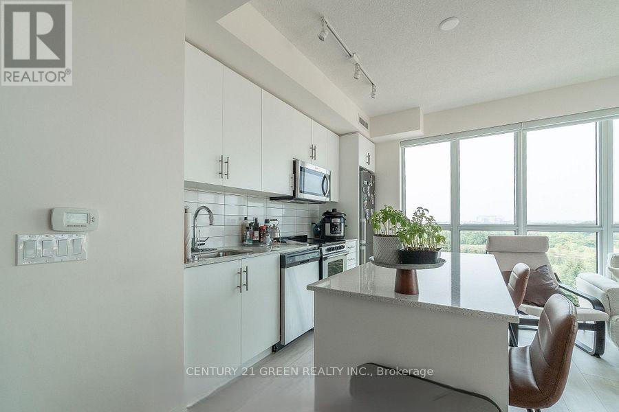#506 509 DUNDAS STREET W - 9