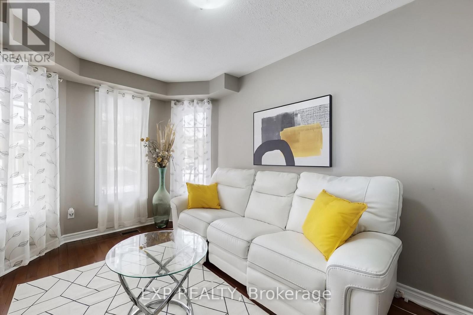 41 BRAMFIELD STREET - Photo 5 of 48, Brampton (Fletcher's Meadow), Ontario