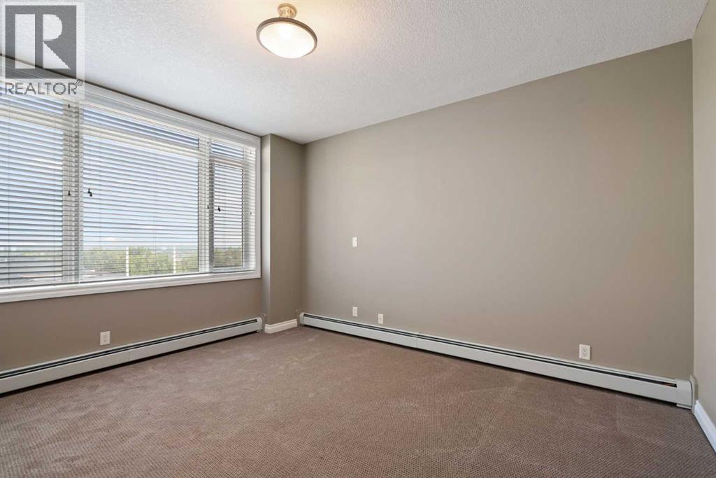 Single Family House for Sale in   Hemlock Crescent SW Spruce Cliff Calgary 