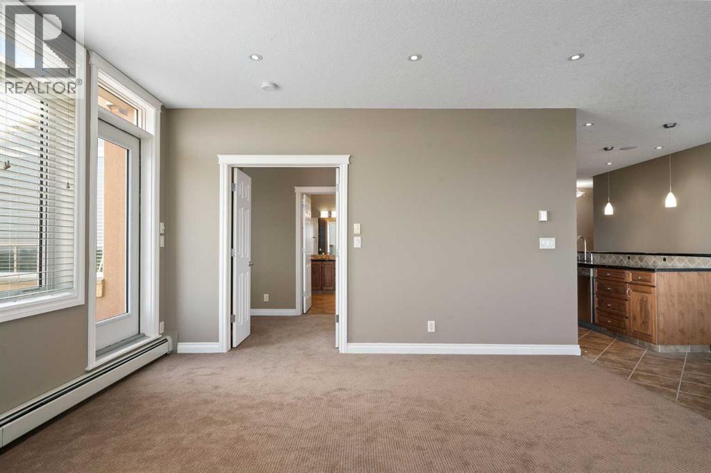 Single Family House for Sale in   Hemlock Crescent SW Spruce Cliff Calgary 